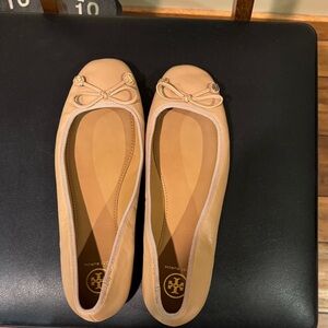 Tory Burch Beige Bow Flats